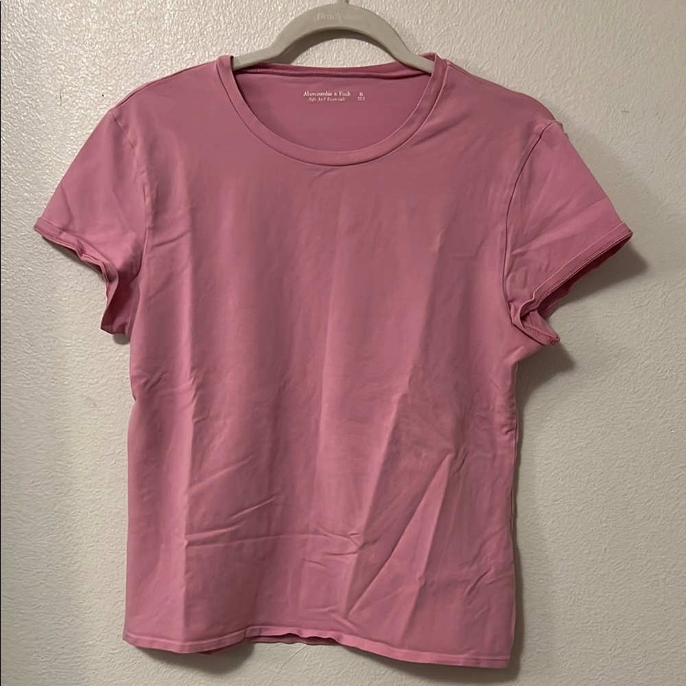 Abercrombie & Fitch Pink Short Sleeve Tee